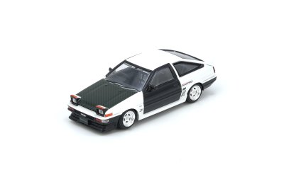 Toyota Sprinter Trueno (AE86) Drift Car With Carbon doors