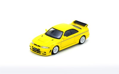 NISSAN SKYLINE GT-R (R33) NISMO 400R Lightning Yellow