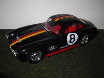 Mercedes-Benz 300 SL