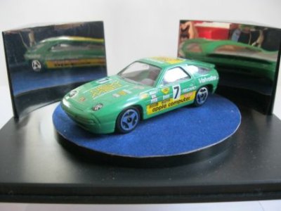 Porsche 928 S4