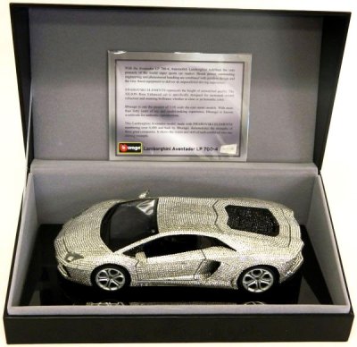 Lamborghini Aventador LP700-4 Swarovski Crystal Model