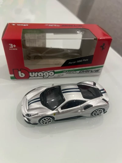 Ferrari 488 Pista