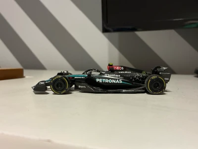 Mercedes-AMG F1 W15E Performance (Lewis Hamilton)