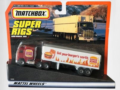 Kenworth Box Truck with Articulated Trailer Box