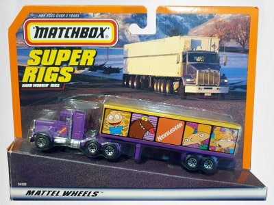 Peterbilt Conventional Tractor with Articulated Trailer