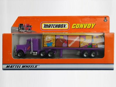 Peterbilt Conventional Tractor with Articulated Trailer