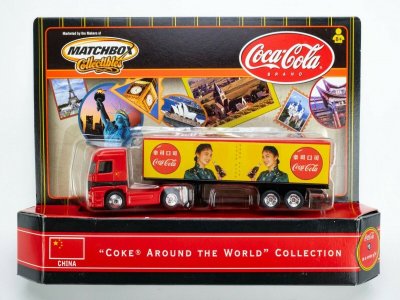 Mercedes-Benz Actros Box Trailer Coca Cola China