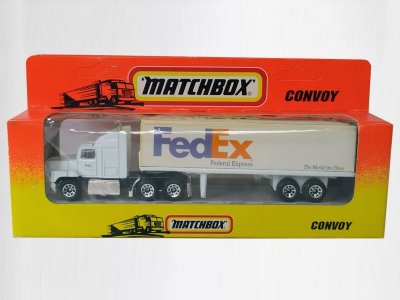 Ford Aeromax Box Truck FedEx