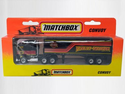 Kenworth & Articulated Trailer Box