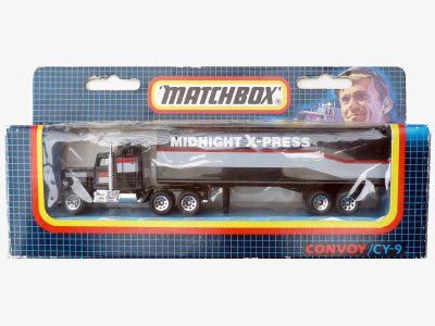 Kenworth Aerodyne & Articulated Trailer Box Midnight Xpress
