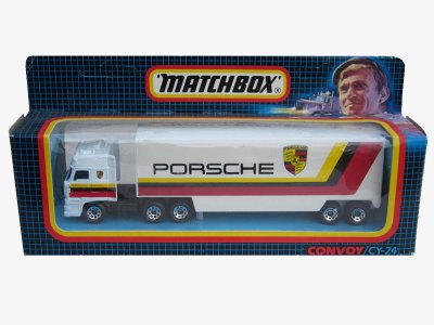 DAF 3300 Space Cab Box Car Porsche