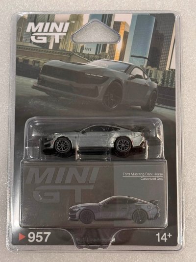 Ford Mustang Dark Horse 2024Carbonized Gray