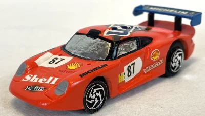 Porsche 911 GT1