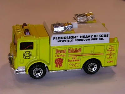 Mack Auxiliary Power Truck
