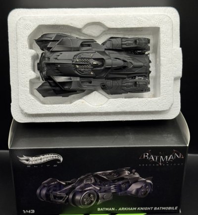 Batman: Arkham Knight Batmobile