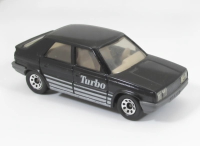 Renault 11