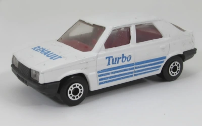 Renault 11
