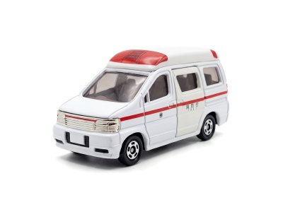 Nissan Paramedic