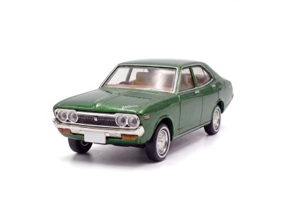 Nissan Violet 1400 Deluxe