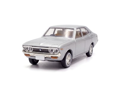 Nissan Violet 1400 Deluxe