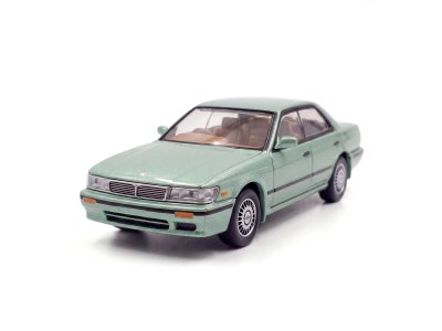 Nissan Bluebird 1.8 XE Attesa