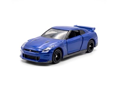 Nissan GT-R (2023)