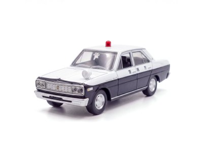 Nissan Cedric Patrol Car