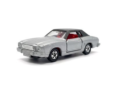 Ford Mustang II Ghia