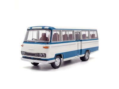 Nissan Civilian