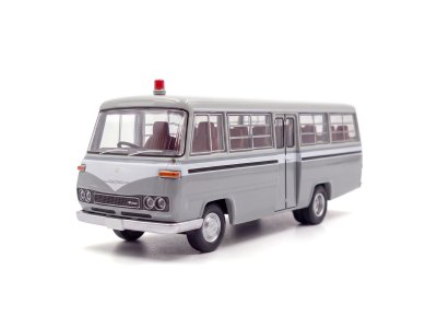 Nissan Civilian Convoy