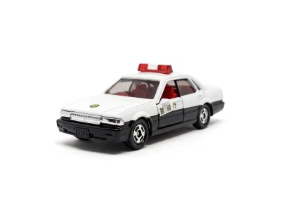 Nissan Cedric Patrol Car (1988)