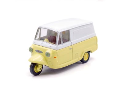 Mitsubishi 3-Wheel Pet Leo Van
