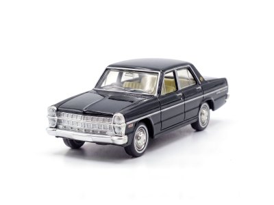 Nissan Gloria Super Deluxe (68)