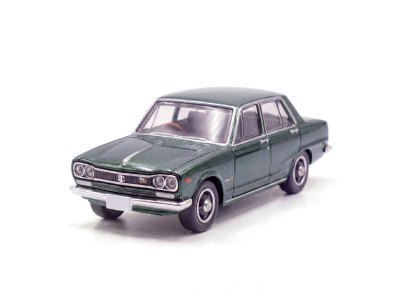 Nissan Skyline 2000 GT-X (72)