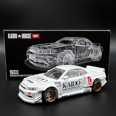 Nissan Skyline GT-R (R34) Kaido Works White