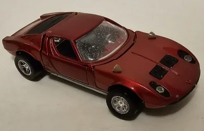 Lamborghini Miura P400