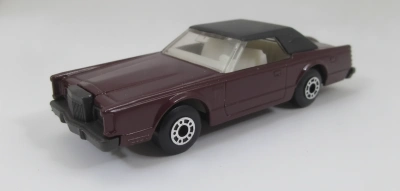 Lincoln Continental Mk. V