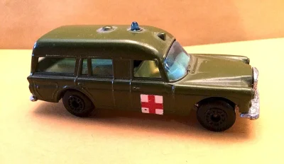 Mercedes Benz Binz Ambulance