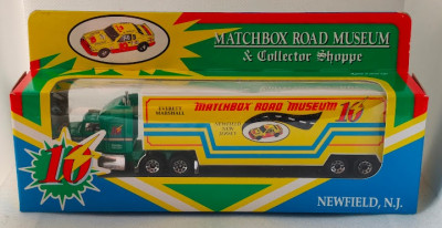 Ford Aeromax Box Truck