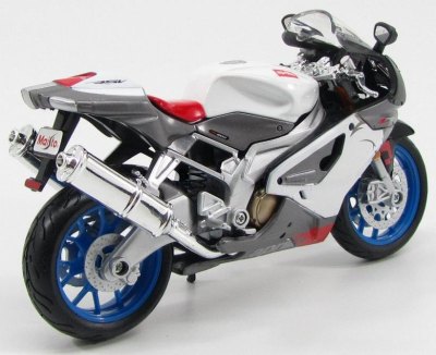 RSV1000 R 2011