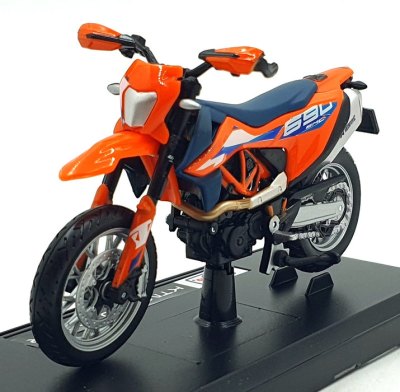 690 SMC R Motorbike