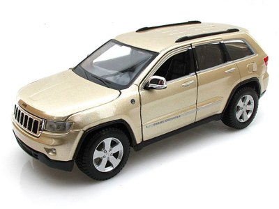 Grand Cherokee Laredo SUV