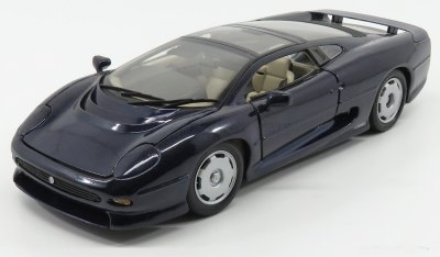 XJ220