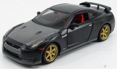 Nissan GT-R Custom - Gold Wheels