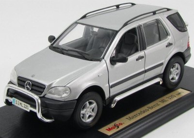 Mercedes-Benz M-Class ML320