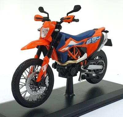 KTM 690 SMC R Motorbike