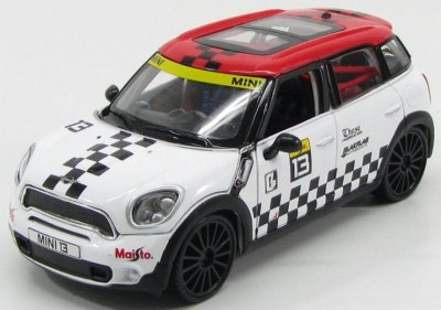 Mini Countryman Cooper S ALL4 N 13 Race