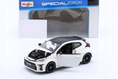Toyota GR Yaris Maisto Samochodu
