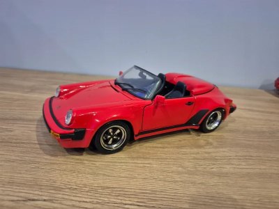 Porsche 911 Speedster Metal/Plastik Skala