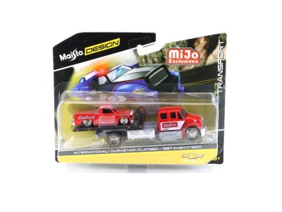 International Durastar Flatbed + Chevy 1500 - Maisto Durastar Flatbed S Chevy 1500 - Kovový Model